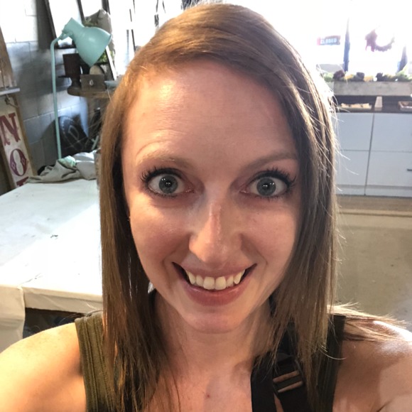 Meet your Posher, Sarah - Picture 1 of 1